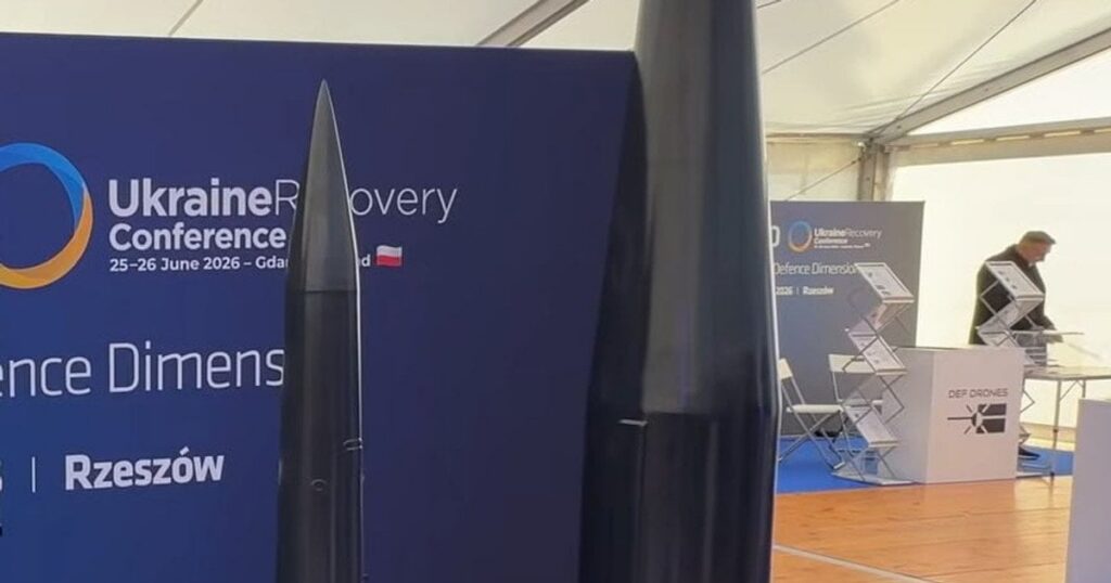 Ракета, що дістане Москву: в Україні вперше показали, який вигляд матиме нова балістична FP-9 (фото)