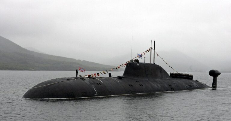 Росія “тестує” кордони НАТО під водою: підводні човни націлені на критичну інфраструктуру Британії