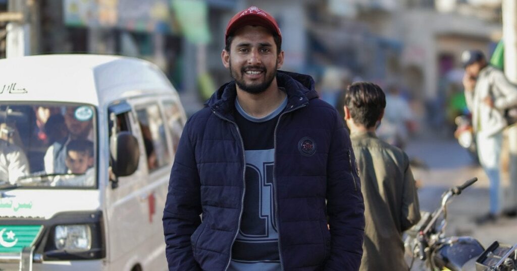 У Британії мігранти масово вдають із себе геїв: за цим стоїть злочинна схема