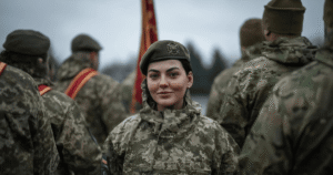 Скандал із деклараціями Михайлової: адвокатка пояснила, чи порушила закон депутатка-військова