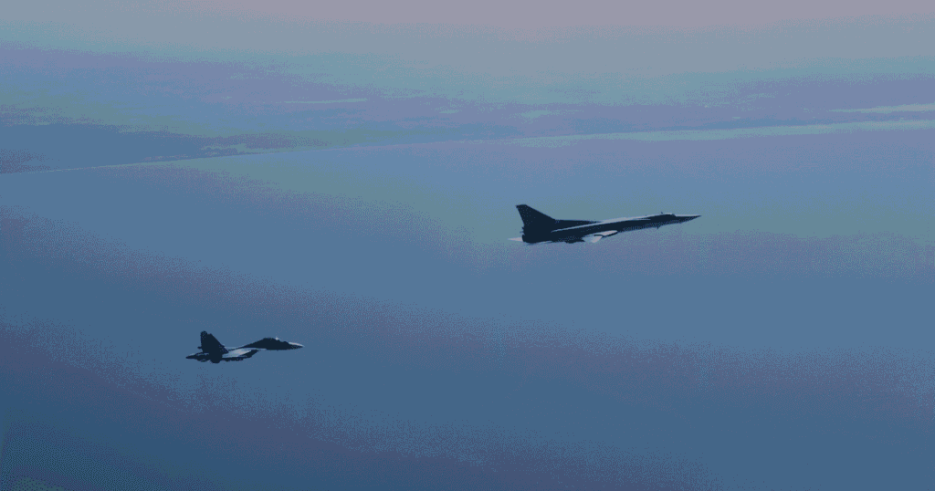 Повітряна провокація РФ: стратегічні бомбардувальники Ту-22М3 помічені над Балтикою