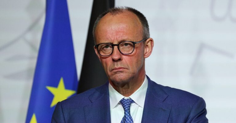 Мерц назвав умову для участі Німеччини у захисті Ормузької протоки