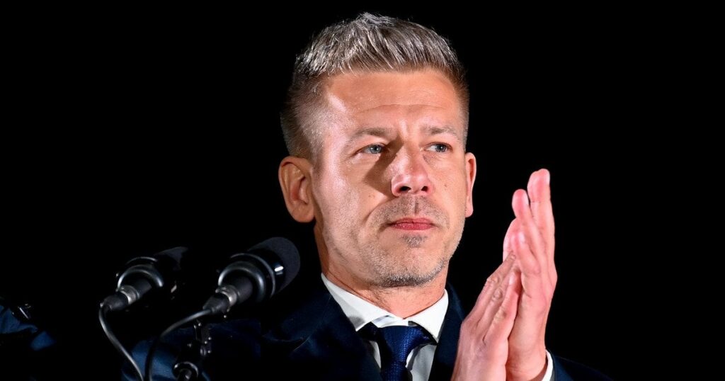 Мадяр заявив про неминучість діалогу Угорщини з РФ: реакція Кремля Мадяр заявив про неминучість діалогу Угорщини з РФ: реакція Кремля