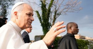 Конфлікт Трампа і Папи Лева XIV – понтифік відповів на критику президента США — Світ