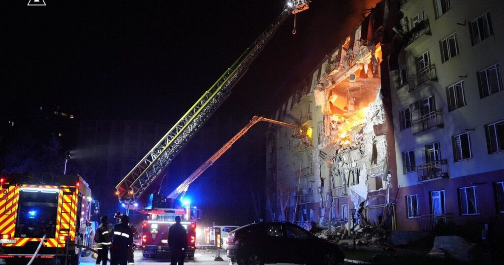 Удар РФ по Одесі - кількість потерпілих зросла, деталі читайте — Укрaїнa