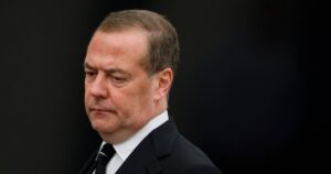 Посол РФ у Празі – МЗС Чехії вимагає пояснень після погроз чеським компаніям — Світ