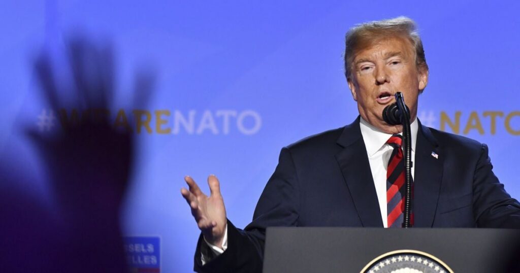 НАТО може відмовитися від щорічних самітів через Трампа — Reuters — Політика