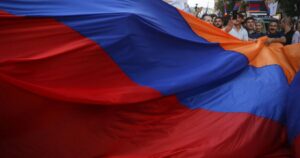 Затримання проросійських політиків у Вірменії — 14 осіб з партії Сильна Вірменія підозрюють у підкупі перед виборами — Світ