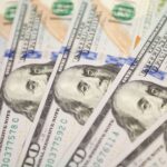 Прогноз курсу валют на квітень 2026: чого очікувати від долара та євро