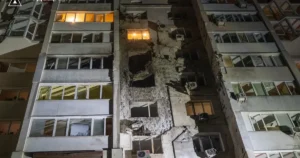 Атака по Одесі 11 квітня - загинуло подружжя — Укрaїнa