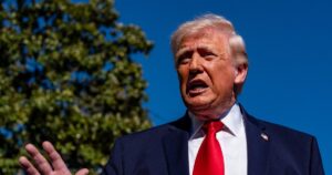 Трамп різко розкритикував Папу Римського: причини конфлікту