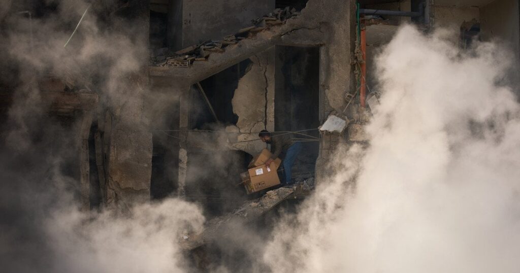 Удари Ізраїлю по Лівану - в Бейруті знищено праву руку лідера Хезболли — Світ