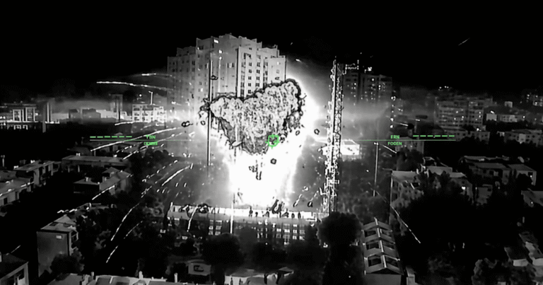 ЗСУ РОЗГРОМИЛИ ЛІГВО ФСБ В ДОНЕЦЬКУ: “МАДЯР” РОЗКРИВ ВРАЖАЮЧІ ВТРАТИ ВОРОГА (ВІДЕО)!