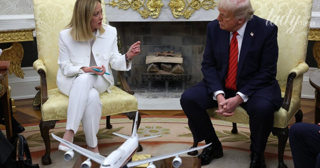 Конфлікт Трампа і Папи Римського - президент США розкритикував Мелоні після її підтримки Папи — Світ Конфлікт Трампа і Папи Римського - президент США розкритикував Мелоні після її підтримки Папи — Світ