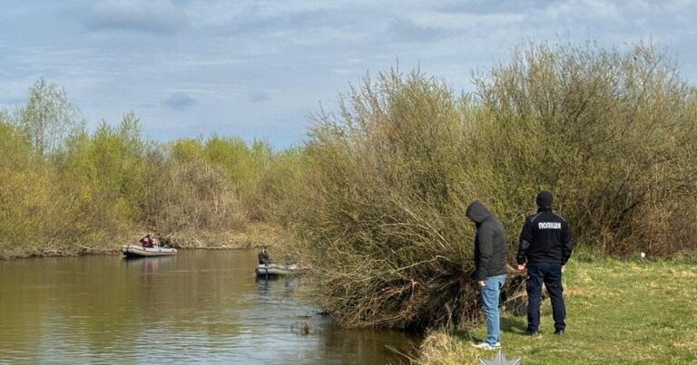 Тривають масштабні пошуки 4-річного хлопчика на Рівненщині: молодший брат знайдений загиблим