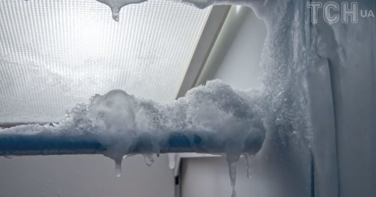 Шокуюча історія: Британець роками ховав тіло матері в морозилці та жив на її пенсію!