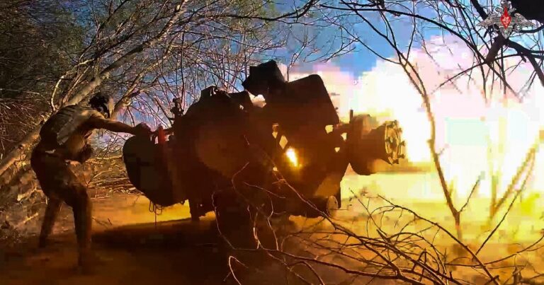 Кривавий Штурм Куп’янська: Загарбники Лізуть по Трубах, Зазнаючи Страшних Втрат!