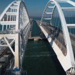 Удар по Керченському мосту: ЗСУ потопили не просто катери, а ключові елементи оборони Росії! “Соболь” і “Грачонок” – чим вони важливі для Кремля?