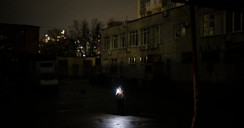 Чи вимикатимуть світло влітку - що відомо про ремонт енергоблоків АЕС — Укрaїнa