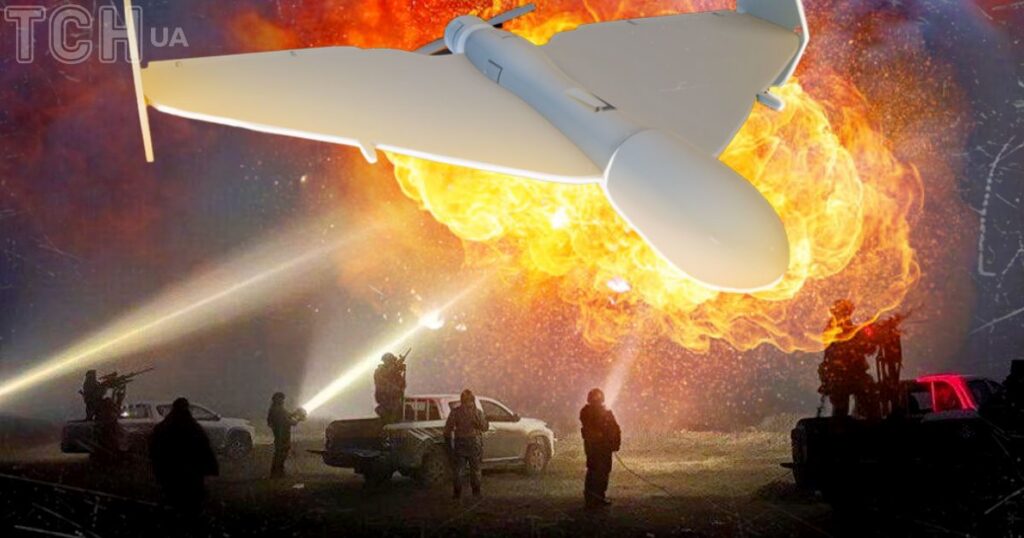 Атака на Одесу — горить житловий будинок і гуртожиток, чи є постраждалі — Укрaїнa