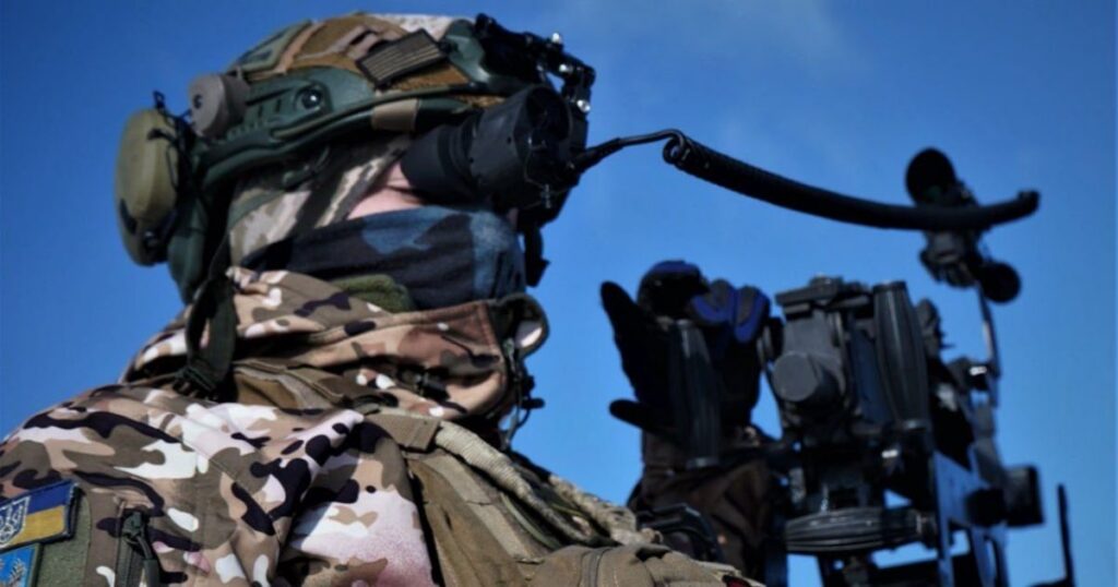 Масована атака РФ — ППО збила 369 із 382 цілей, але є влучання на шести локаціях — Укрaїнa