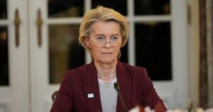 ЄС вітає перемогу опозиції в Угорщині: “Угорщина обрала Європу”