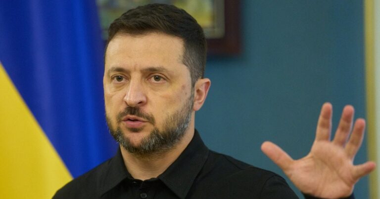 Чи зможе Росія захопити Дружківку, Костянтинівку та Покровськ у квітні? Зеленський оцінив шанси