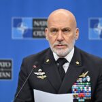 Війна в Україні: Глухий кут на фронті, але ворог стікає кров’ю — оцінка адмірала НАТО