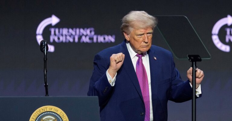 НАПРУЖЕНІСТЬ ЗРОСТАЄ: ТРАМП РОЗСТАВЛЯЄ КРАПКИ НАД “І” ЩОДО ІРАНУ – ЯКЩО ПЕРЕМИР’Я ВИЧЕРПАЄТЬСЯ, ЦІНА МОЖЕ БУТИ ВИСОКОЮ!