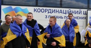 193 Захисники Вдома: Історія Незламності, Надії та Майбутніх Зустрічей!