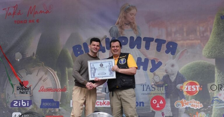 Shumiland на ВДНГ: Де Динозаври Оживають, А Казки Стають Реальністю – Найкращі Пригоди Сезону!