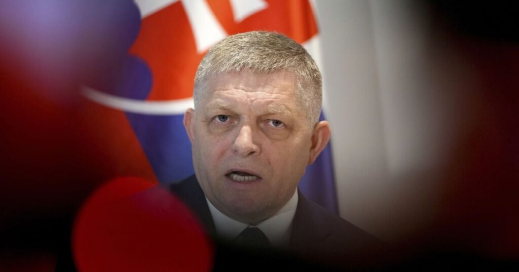 Фіцо шукатиме обхідні шляхи для візиту до Москви: що сталося