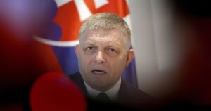 Роберт Фіцо: Шлях до Москви – випробування для “друга Путіна”