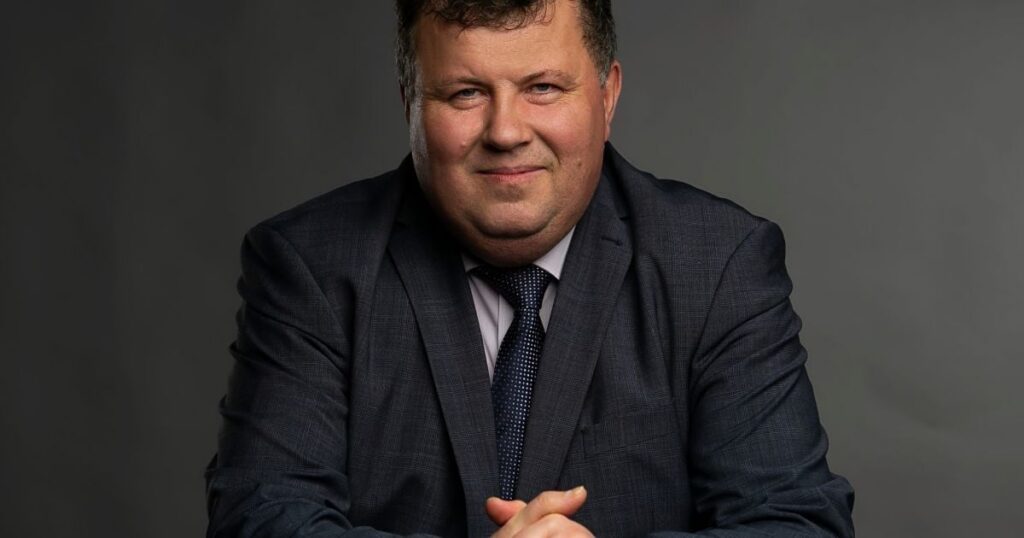 Одіозного ректора КНУ звільнили, але не через секс-скандал: що відомо про відставку Бугрова