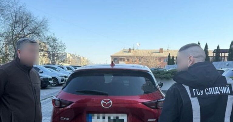 Викрито схему виїзду за кордон під виглядом музикантів: 28 чоловіків не повернулися