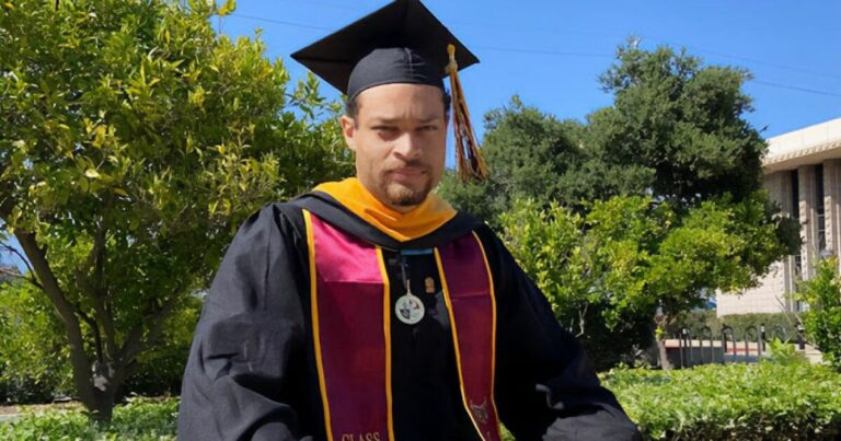 Загадковий Твіт Перед Нападом: Як Мережа Розкрила Таємницю Стрілянини на Вечері Кореспондентів Білого Дому