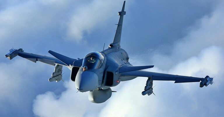 Gripen: Нова надія України у війні проти КАБів та російської авіації