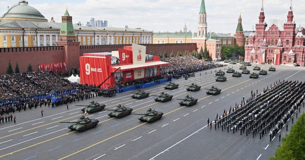 Парад на 9 Травня у Москві буде без техніки - у Путана назвали причину — Політика
