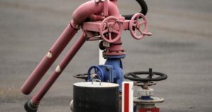 Відновлення Транзиту Нафти: Угорщина Подала Заявку на Постачання Через “Дружбу” – Коли Чекати Нафту?