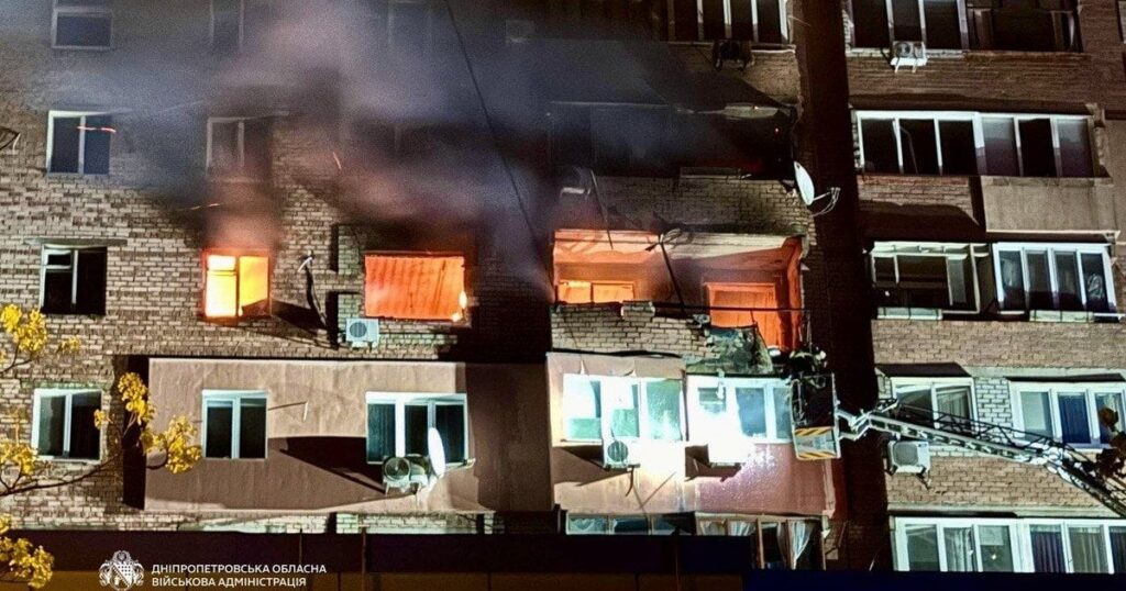 Нічний обстріл Дніпра, ситуація на фронті: головні новини ночі 23 квітня 2026 року