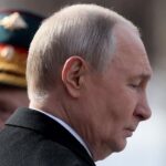 Путін повертається до сталінських методів: ФСБ отримує ім’я “червоного терориста”, а Росія готується до протестів