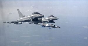 Такого не було роками: ще одна країна масово розгортає війська на Близькому Сході