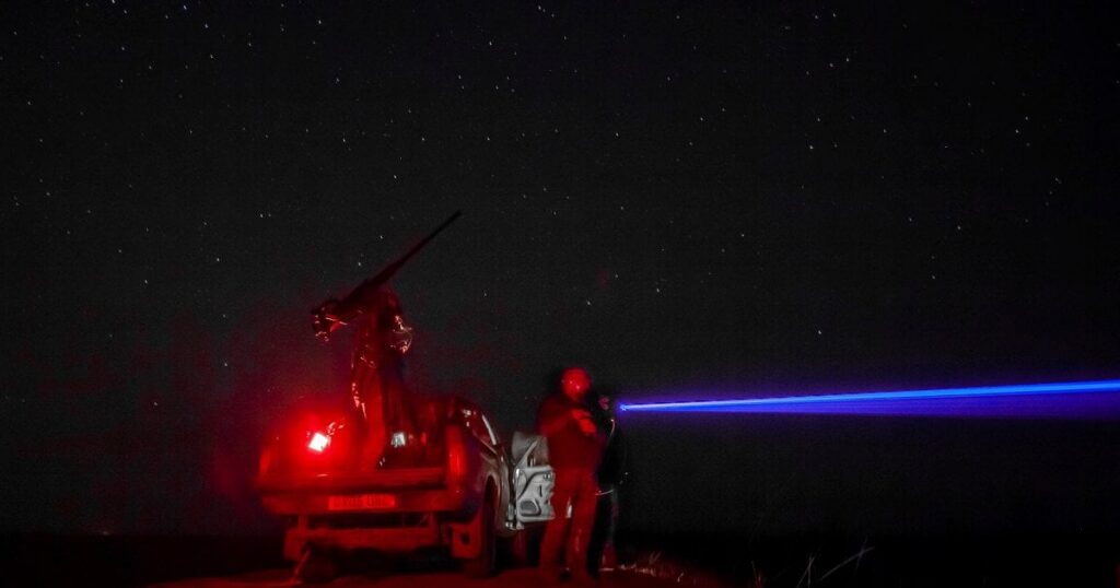 Вибухи у Києві — працює ППО, медики виїхали у Шевченківський район — Київ