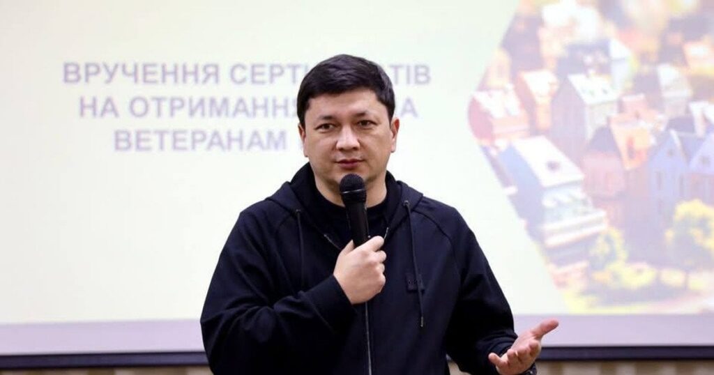 Кім: Україна не має обирати між відбудовою й розвитком - треба втілювати нову економічну модель — Укрaїнa