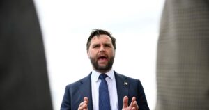 Заяви Венса про вибори в Угорщині викликали реакцію ЄС - що відомо — Світ