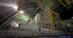 Чорнобильська АЕС – оприлюднили рідкісні кадри зсередини та згадали засекречену аварію 1982-го — Укрaїнa