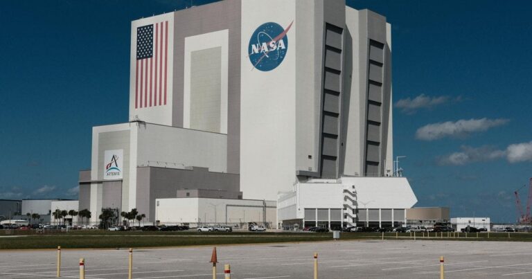 ТАЄМНИЦЯ НАСА: ЧОМУ ПРОПАДАЮТЬ ТА ГИНУТЬ НАЙКРАЩІ НАУКОВЦІ АМЕРИКИ? СКАНДАЛ НАВКОЛО НЛО!