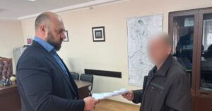 На Харківщині дівчина народила дитину від власного батька - деталі — Укрaїнa