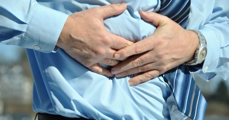 Шокуюча історія: Чоловік прожив 20 років з термометром у шлунку