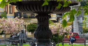 Погода у Києві та області 17 квітня: синоптики попередили про нічні дощі та похолодання — Укрaїнa